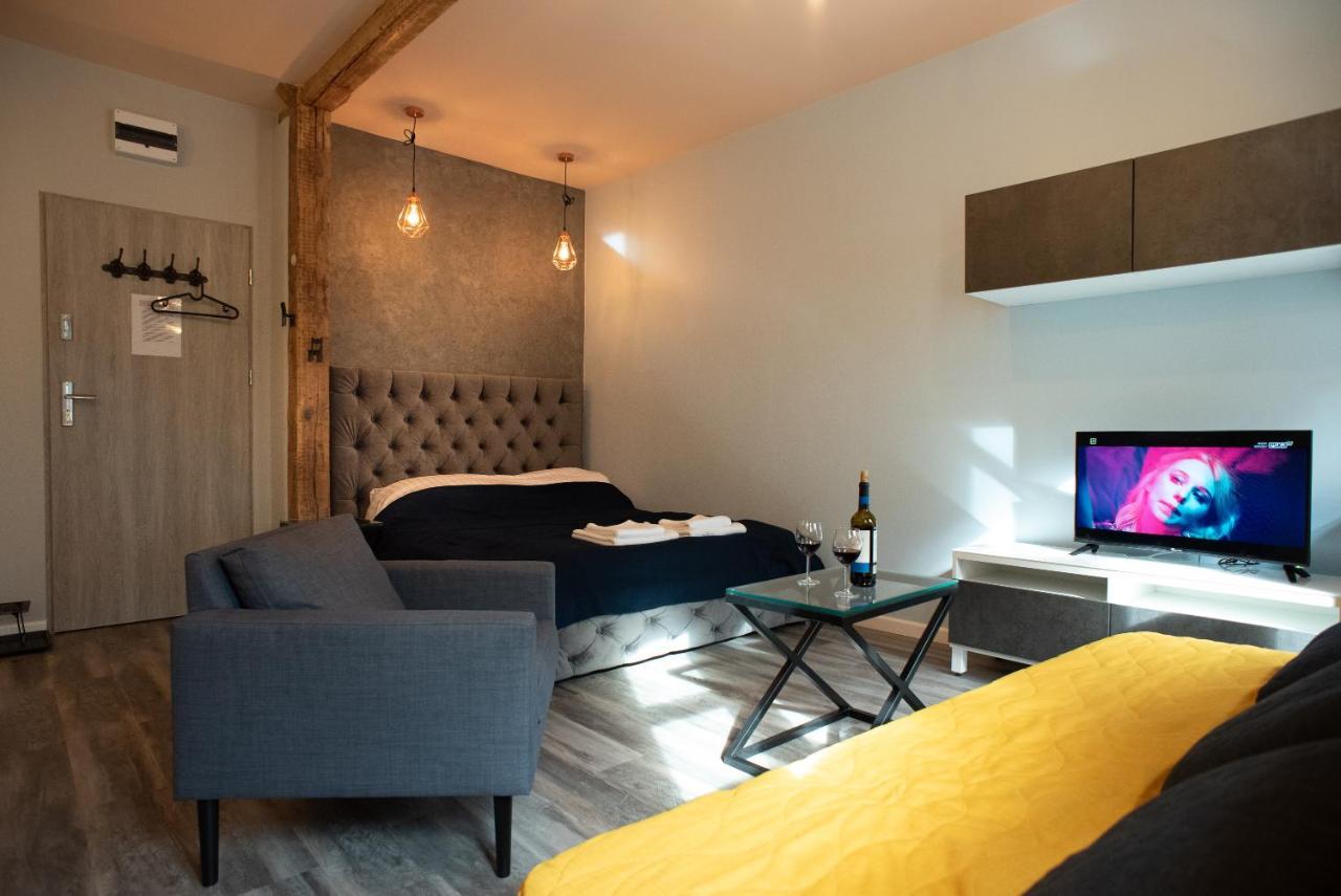 Apartament Antresola Fabryczna Zielona Góra Esterno foto